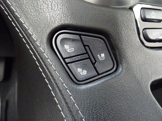 used 2020 GMC Yukon car, priced at $31,589