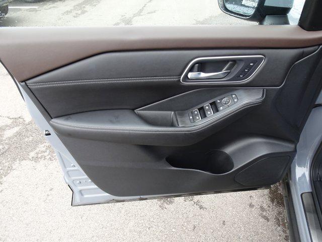 used 2021 Nissan Rogue car, priced at $27,555