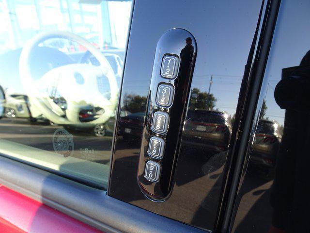 used 2003 Mercury Mountaineer car, priced at $10,995