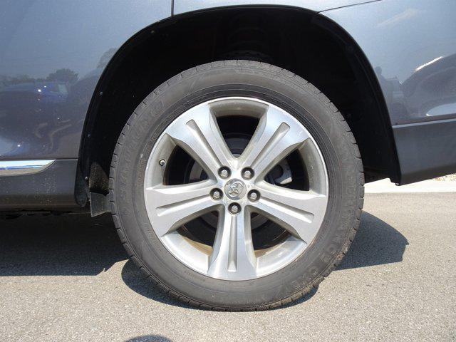 used 2012 Toyota Highlander car, priced at $9,800