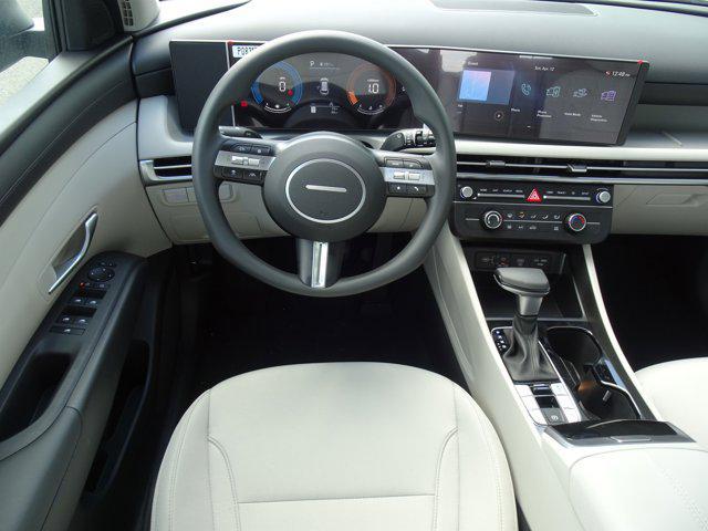 new 2025 Hyundai Tucson car, priced at $32,365