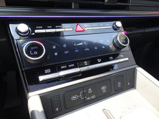 new 2025 Hyundai Santa Fe car, priced at $47,096