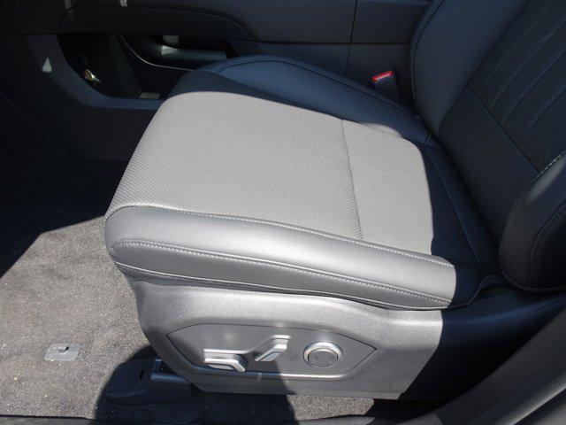 new 2025 Hyundai Santa Fe car, priced at $39,780