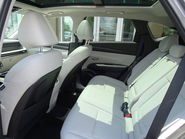 new 2025 Hyundai TUCSON Hybrid car, priced at $38,465