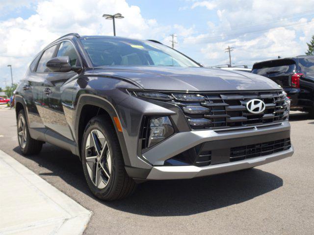 new 2025 Hyundai TUCSON Hybrid car, priced at $38,465