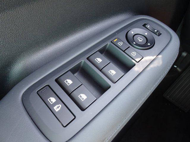 new 2025 Hyundai Santa Fe car, priced at $48,652