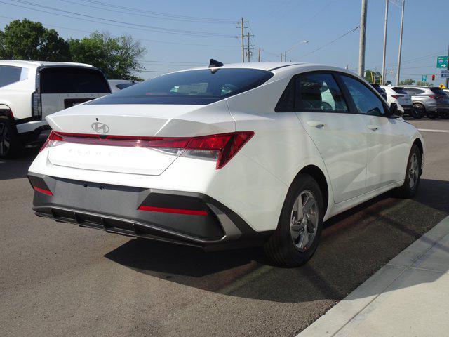 new 2025 Hyundai Elantra car, priced at $24,034