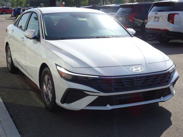 new 2025 Hyundai Elantra car, priced at $24,034