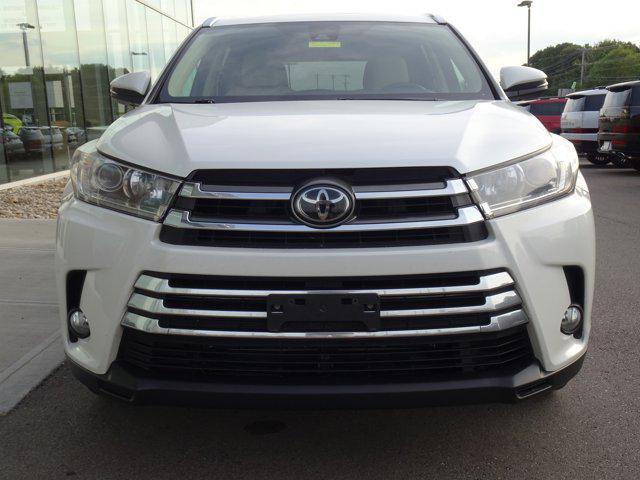 used 2017 Toyota Highlander car, priced at $18,282