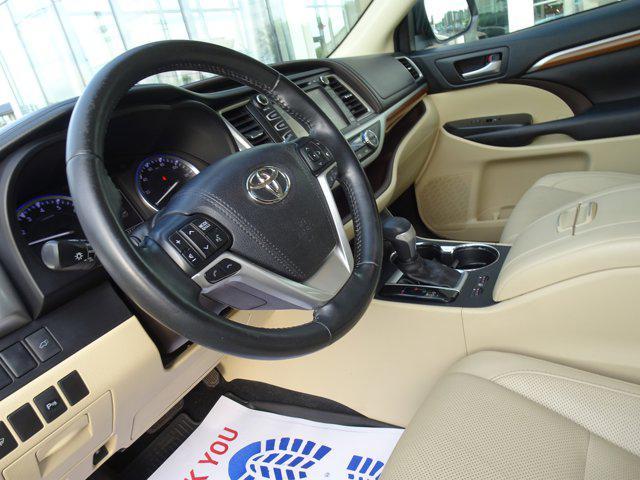 used 2017 Toyota Highlander car, priced at $18,282