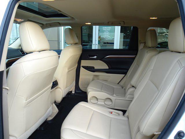 used 2017 Toyota Highlander car, priced at $18,282