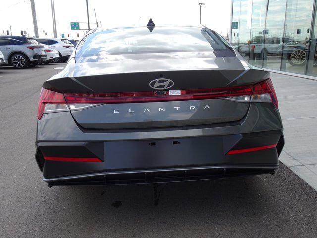 new 2025 Hyundai Elantra car, priced at $27,545