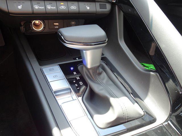 new 2025 Hyundai Elantra car, priced at $27,545