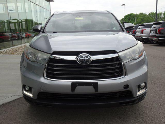 used 2015 Toyota Highlander car, priced at $16,800