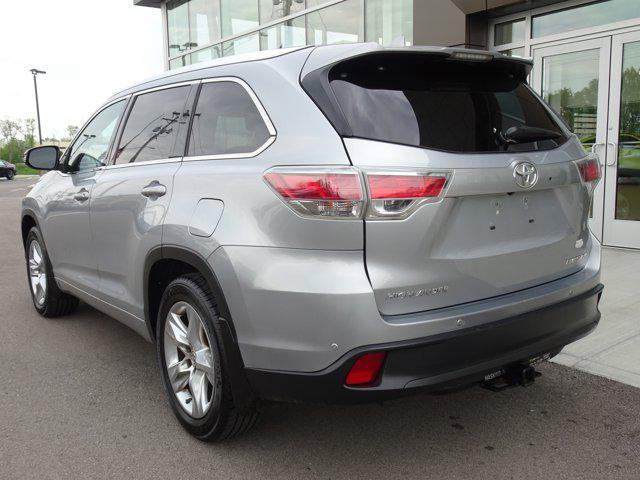 used 2015 Toyota Highlander car, priced at $16,800