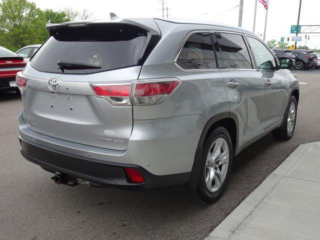 used 2015 Toyota Highlander car, priced at $16,800