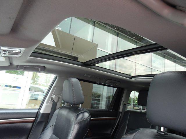 used 2015 Toyota Highlander car, priced at $16,800