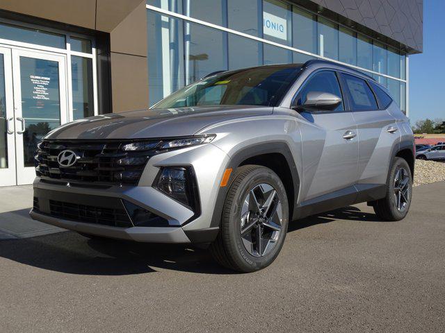new 2025 Hyundai TUCSON Hybrid car, priced at $39,020