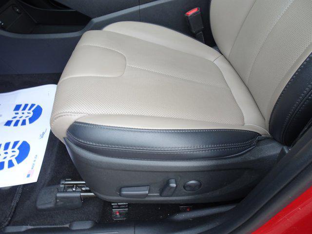 used 2023 Hyundai SANTA FE HEV car, priced at $25,426