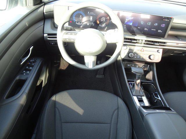 new 2025 Hyundai Tucson car, priced at $30,652