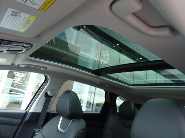 new 2025 Hyundai Tucson car, priced at $40,875