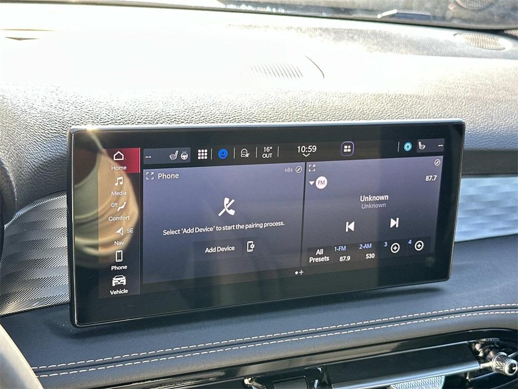 new 2025 Alfa Romeo Tonale car, priced at $43,380