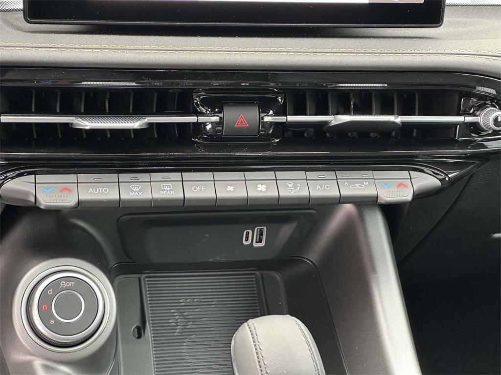 new 2025 Alfa Romeo Tonale car, priced at $40,125