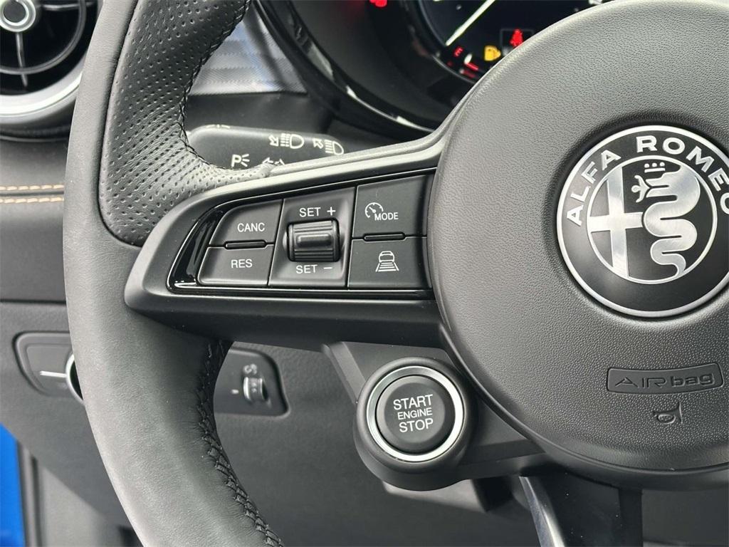 new 2025 Alfa Romeo Tonale car, priced at $40,125