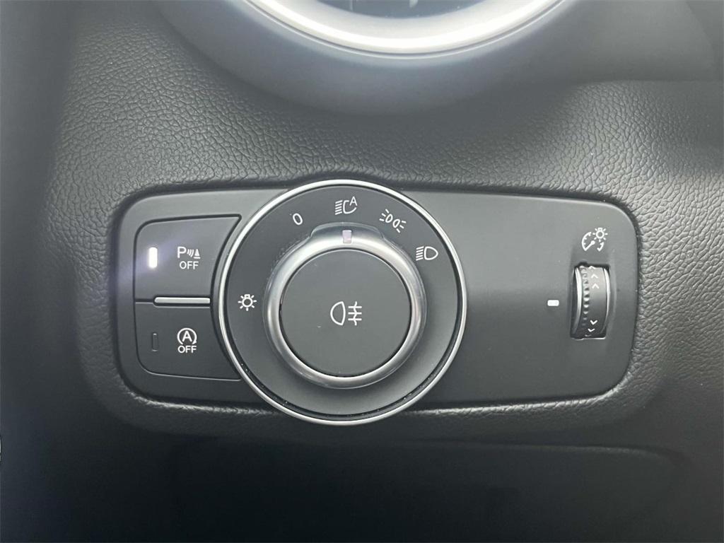 new 2024 Alfa Romeo Giulia car, priced at $85,325