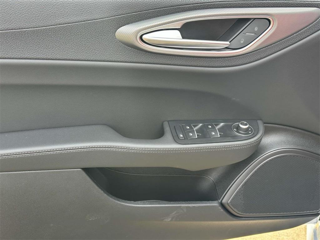 new 2025 Alfa Romeo Giulia car, priced at $51,285