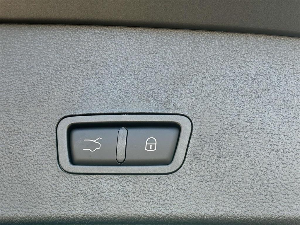 new 2024 Alfa Romeo Tonale car, priced at $46,300