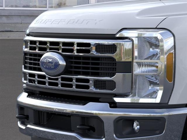 new 2025 Ford F-350 car, priced at $55,041