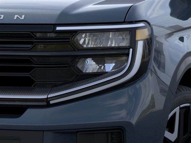 new 2025 Ford Expedition car, priced at $87,532