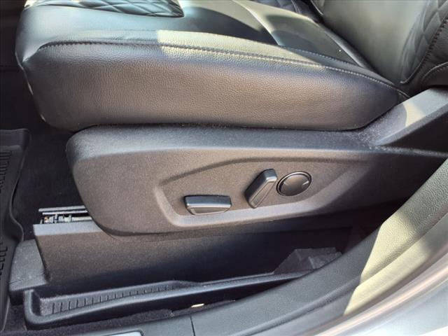used 2023 Ford Edge car, priced at $33,895