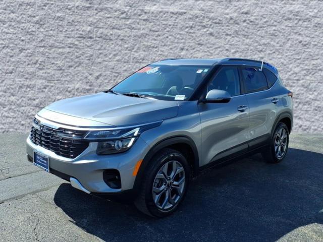 used 2024 Kia Seltos car, priced at $21,495