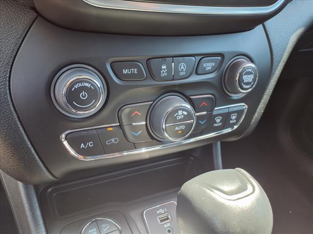 used 2022 Jeep Cherokee car, priced at $27,995