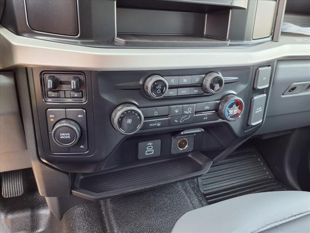 new 2023 Ford F-450 car, priced at $54,704