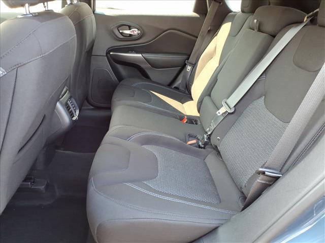 used 2019 Jeep Cherokee car, priced at $12,995