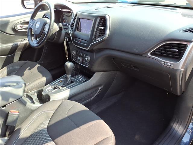 used 2019 Jeep Cherokee car, priced at $12,995