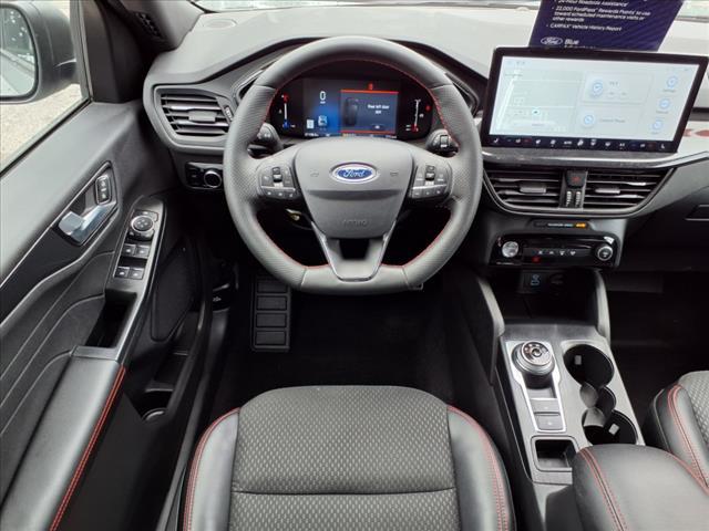 used 2023 Ford Escape car, priced at $25,995