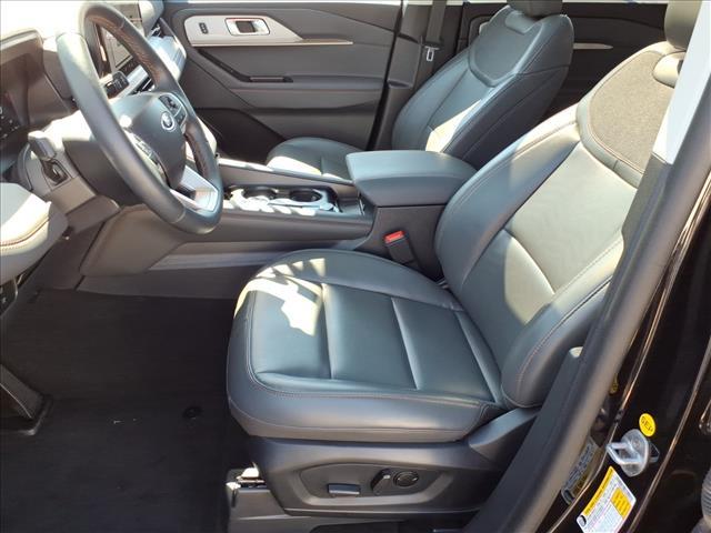 used 2025 Ford Explorer car, priced at $40,995
