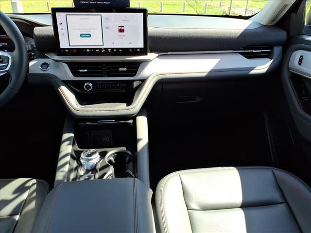 used 2025 Ford Explorer car, priced at $40,995