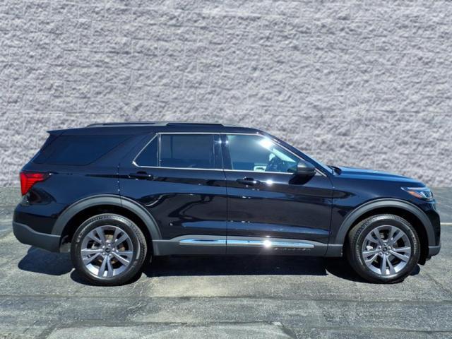 used 2025 Ford Explorer car, priced at $40,995