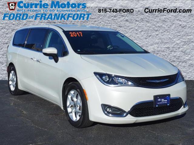 used 2017 Chrysler Pacifica car, priced at $16,294