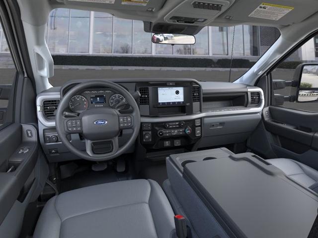 new 2025 Ford F-250 car, priced at $48,521