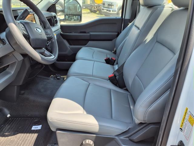 new 2023 Ford F-250 car, priced at $43,099