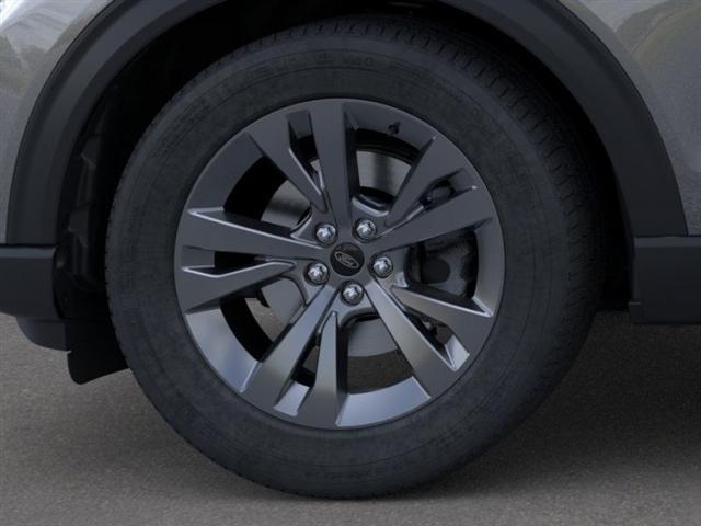 new 2025 Ford Explorer car, priced at $47,070