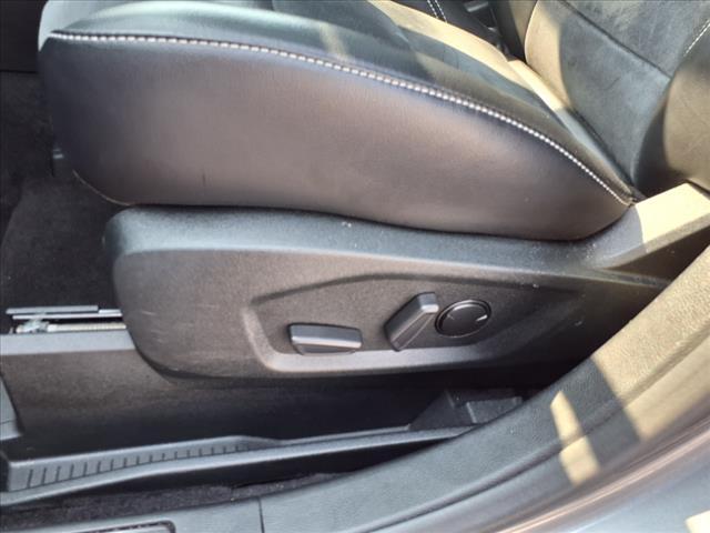 used 2022 Ford Edge car, priced at $32,995