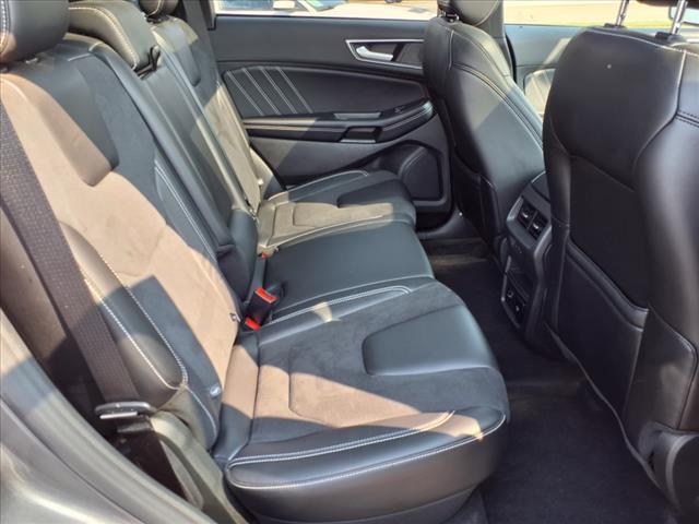 used 2022 Ford Edge car, priced at $32,995