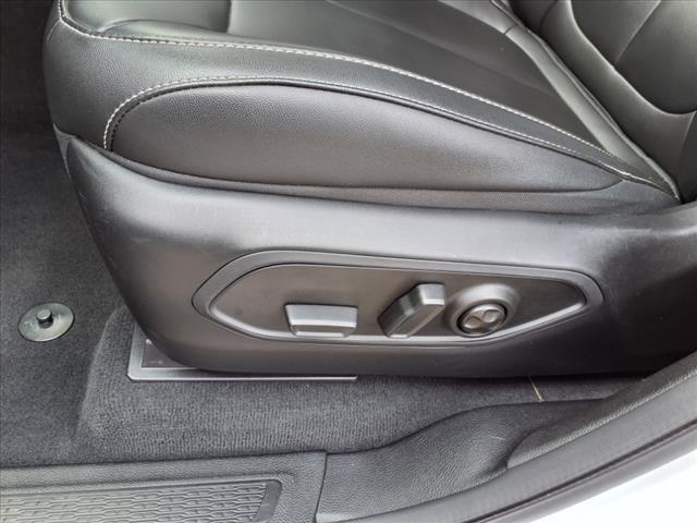 used 2025 Jeep Grand Cherokee L car, priced at $42,995